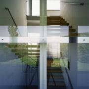 ArchitektInnen / KünstlerInnen: Walter Stelzhammer<br>Projekt: Haus H.<br>Aufnahmedatum: 07/00<br>Format: 6x9cm C-Dia<br>Lieferformat: Dia-Duplikat, SW-Print, Scan 300 dpi<br>Bestell-Nummer: 000724-21<br>