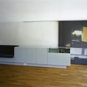 ArchitektInnen / KünstlerInnen: the unit<br>Projekt: Haus P. - Zubau<br>Aufnahmedatum: 08/00<br>Format: 6x12cm C-Dia<br>Lieferformat: Dia-Duplikat, SW-Print, Scan 300 dpi<br>Bestell-Nummer: 000808-10<br>