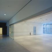 ArchitektInnen / KünstlerInnen: O&O Baukunst Ziviltechniker GesmbH<br>Projekt: MuseumsQuartier Wien - MUMOK<br>Aufnahmedatum: 12/00<br>Format: 6x9cm C-Dia<br>Lieferformat: Dia-Duplikat, C-Print, Scan 300 dpi<br>Bestell-Nummer: 001222-19<br>