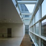 ArchitektInnen / KünstlerInnen: O&O Baukunst Ziviltechniker GesmbH<br>Projekt: MuseumsQuartier Wien - MUMOK<br>Aufnahmedatum: 12/00<br>Format: 6x9cm C-Dia<br>Lieferformat: Dia-Duplikat, C-Print, Scan 300 dpi<br>Bestell-Nummer: 001222-20<br>