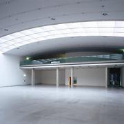 ArchitektInnen / KünstlerInnen: O&O Baukunst Ziviltechniker GesmbH<br>Projekt: MuseumsQuartier Wien - MUMOK<br>Aufnahmedatum: 12/00<br>Format: 6x9cm C-Dia<br>Lieferformat: Dia-Duplikat, C-Print, Scan 300 dpi<br>Bestell-Nummer: 001222-04<br>