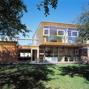 ArchitektInnen / KünstlerInnen: gharakhanzadeh sandbichler architekten zt gmbh<br>Projekt: Haus W.<br>Aufnahmedatum: 10/03<br>Format: 6x9cm C-Dia<br>Lieferformat: Scan 300 dpi<br>Bestell-Nummer: 031017-03<br>