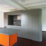 ArchitektInnen / KünstlerInnen: gharakhanzadeh sandbichler architekten zt gmbh<br>Projekt: Wohnung B.<br>Aufnahmedatum: 05/04<br>Format: 6x9cm C-Dia<br>Lieferformat: Scan 300 dpi<br>Bestell-Nummer: 040504-04<br>