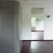 ArchitektInnen / KünstlerInnen: gharakhanzadeh sandbichler architekten zt gmbh<br>Projekt: Wohnung B.<br>Aufnahmedatum: 05/04<br>Format: 6x9cm C-Dia<br>Lieferformat: Scan 300 dpi<br>Bestell-Nummer: 040504-07<br>