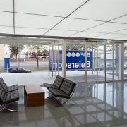 ArchitektInnen / KünstlerInnen: Walter Stelzhammer<br>Projekt: Beiersdorf<br>Aufnahmedatum: 04/04<br>Format: 6x9cm C-Dia<br>Lieferformat: Scan 300 dpi<br>Bestell-Nummer: 040408-06<br>