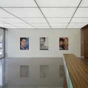 ArchitektInnen / KünstlerInnen: Walter Stelzhammer<br>Projekt: Beiersdorf<br>Aufnahmedatum: 04/04<br>Format: 6x9cm C-Dia<br>Lieferformat: Scan 300 dpi<br>Bestell-Nummer: 040408-05<br>