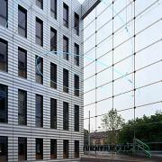 ArchitektInnen / KünstlerInnen: Zwimpfer Partner Architekten SIA<br>Projekt: Jacob Burckhardt Haus 1<br>Aufnahmedatum: 06/04<br>Format: 6x9cm C-Dia<br>Lieferformat: Scan 300 dpi<br>Bestell-Nummer: 040602-19<br>