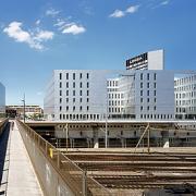 ArchitektInnen / KünstlerInnen: Zwimpfer Partner Architekten SIA<br>Projekt: Jacob Burckhardt Haus 1<br>Aufnahmedatum: 06/04<br>Format: 6x9cm C-Dia<br>Lieferformat: Scan 300 dpi<br>Bestell-Nummer: 040629-02<br>