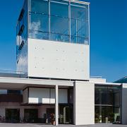 ArchitektInnen / KünstlerInnen: Martin Kohlbauer<br>Projekt: Alpen Therme Gastein<br>Aufnahmedatum: 06/04<br>Format: 6x9cm C-Dia<br>Lieferformat: Dia-Duplikat, Scan 300 dpi<br>Bestell-Nummer: 040608-03<br>