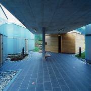 ArchitektInnen / KünstlerInnen: Martin Kohlbauer<br>Projekt: Alpen Therme Gastein<br>Aufnahmedatum: 06/04<br>Format: 6x9cm C-Dia<br>Lieferformat: Dia-Duplikat, Scan 300 dpi<br>Bestell-Nummer: 040608-25<br>