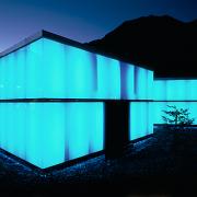 ArchitektInnen / KünstlerInnen: Martin Kohlbauer<br>Projekt: Alpen Therme Gastein<br>Aufnahmedatum: 06/04<br>Format: 6x9cm C-Dia<br>Lieferformat: Dia-Duplikat, Scan 300 dpi<br>Bestell-Nummer: 040608-27B<br>