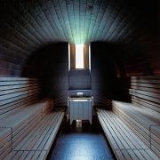 ArchitektInnen / KünstlerInnen: Martin Kohlbauer<br>Projekt: Alpen Therme Gastein<br>Aufnahmedatum: 06/04<br>Format: 6x9cm C-Dia<br>Lieferformat: Dia-Duplikat, Scan 300 dpi<br>Bestell-Nummer: 040608-30<br>