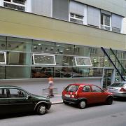 ArchitektInnen / KünstlerInnen: Martin Treberspurg<br>Projekt: Bürohaus Wienstrom<br>Aufnahmedatum: 06/04<br>Format: 6x9cm C-Dia<br>Lieferformat: Scan 300 dpi<br>Bestell-Nummer: 040622-14<br>