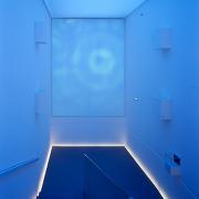 ArchitektInnen / KünstlerInnen: EOOS<br>Projekt: A1-Lounge<br>Aufnahmedatum: 09/04<br>Format: 6x9cm C-Neg<br>Lieferformat: Scan 300 dpi<br>Bestell-Nummer: 040914-04<br>