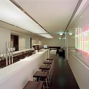 ArchitektInnen / KünstlerInnen: EOOS<br>Projekt: A1-Lounge<br>Aufnahmedatum: 09/04<br>Format: 6x9cm C-Neg<br>Lieferformat: Scan 300 dpi<br>Bestell-Nummer: 040914-12<br>