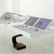ArchitektInnen / KünstlerInnen: EOOS<br>Projekt: A1-Lounge<br>Aufnahmedatum: 09/04<br>Format: 6x9cm C-Neg<br>Lieferformat: Scan 300 dpi<br>Bestell-Nummer: 040914-03A<br>
