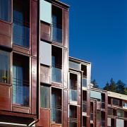 ArchitektInnen / KünstlerInnen: gharakhanzadeh sandbichler architekten zt gmbh<br>Projekt: Seniorenheim<br>Aufnahmedatum: 09/04<br>Format: 6x9cm C-Dia<br>Lieferformat: Dia-Duplikat, Scan 300 dpi<br>Bestell-Nummer: 040917-01<br>