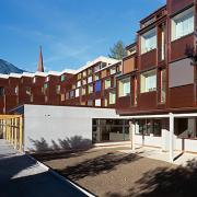 ArchitektInnen / KünstlerInnen: gharakhanzadeh sandbichler architekten zt gmbh<br>Projekt: Seniorenheim<br>Aufnahmedatum: 09/04<br>Format: 6x9cm C-Dia<br>Lieferformat: Dia-Duplikat, Scan 300 dpi<br>Bestell-Nummer: 040917-04<br>