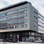 ArchitektInnen / KünstlerInnen: Ganahl Ifsits Architekten<br>Projekt: WHA Troststrasse<br>Aufnahmedatum: 10/04<br>Format: 6x9cm C-Dia<br>Lieferformat: Dia-Duplikat, Scan 300 dpi<br>Bestell-Nummer: 041007-05<br>