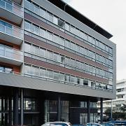 ArchitektInnen / KünstlerInnen: Ganahl Ifsits Architekten<br>Projekt: WHA Troststrasse<br>Aufnahmedatum: 10/04<br>Format: 6x9cm C-Dia<br>Lieferformat: Dia-Duplikat, Scan 300 dpi<br>Bestell-Nummer: 041007-06<br>