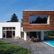 ArchitektInnen / KünstlerInnen: Holzbauer und Partner ZT GmbH<br>Projekt: Haus Z.<br>Aufnahmedatum: 09/04<br>Format: 6x9cm C-Dia<br>Lieferformat: Dia-Duplikat, Scan 300 dpi<br>Bestell-Nummer: 040908-01<br>