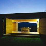 ArchitektInnen / KünstlerInnen: BEHF Architects Ebner Hasenauer Ferenczy ZT GmbH<br>Projekt: Shelter<br>Aufnahmedatum: 10/98<br>Lieferformat: C-Print, 500px<br>Bestell-Nummer: 981024-05<br>
