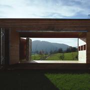 ArchitektInnen / KünstlerInnen: BEHF Architects Ebner Hasenauer Ferenczy ZT GmbH<br>Projekt: Shelter<br>Aufnahmedatum: 10/98<br>Lieferformat: C-Print, 500px<br>Bestell-Nummer: 981024-09<br>