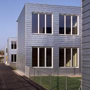 ArchitektInnen / KünstlerInnen: ARTEC Architekten<br>Projekt: Volksschule Zehdengasse<br>Aufnahmedatum: 10/96<br>Format: 6x7cm C-Dia<br>Lieferformat: C-Print, Scan 300 dpi<br>Bestell-Nummer: 961024-12<br>