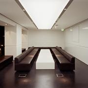 ArchitektInnen / KünstlerInnen: EOOS<br>Projekt: A1-Lounge<br>Aufnahmedatum: 09/04<br>Format: 6x9cm C-Neg<br>Lieferformat: C-Print, Scan 300 dpi<br>Bestell-Nummer: 040914-22<br>