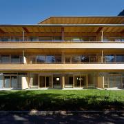 ArchitektInnen / KünstlerInnen: gharakhanzadeh sandbichler architekten zt gmbh<br>Projekt: Casa Nuova<br>Aufnahmedatum: 10/03<br>Format: 6x9cm C-Dia<br>Lieferformat: Dia-Duplikat, Scan 300 dpi<br>Bestell-Nummer: 031016-06<br>