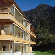 ArchitektInnen / KünstlerInnen: gharakhanzadeh sandbichler architekten zt gmbh<br>Projekt: Casa Nuova<br>Aufnahmedatum: 10/03<br>Format: 6x9cm C-Dia<br>Lieferformat: Dia-Duplikat, Scan 300 dpi<br>Bestell-Nummer: 031016-07<br>