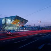 ArchitektInnen / KünstlerInnen: Walter Stelzhammer<br>Projekt: Baumax Wien22<br>Aufnahmedatum: 10/04<br>Format: 6x9cm C-Dia<br>Lieferformat: Dia-Duplikat, Scan 300 dpi<br>Bestell-Nummer: 041006-14<br>