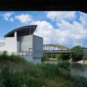 ArchitektInnen / KünstlerInnen: Otto Häuselmayer<br>Projekt: Pumpstation <br>Aufnahmedatum: 07/05<br>Format: 6x9cm C-Dia<br>Lieferformat: Dia-Duplikat, Scan 300 dpi<br>Bestell-Nummer: 050721-07<br>