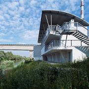 ArchitektInnen / KünstlerInnen: Otto Häuselmayer<br>Projekt: Pumpstation <br>Aufnahmedatum: 07/05<br>Format: 6x9cm C-Dia<br>Lieferformat: Dia-Duplikat, Scan 300 dpi<br>Bestell-Nummer: 050721-04<br>