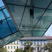 ArchitektInnen / KünstlerInnen: Bulant & Wailzer Architekturstudio<br>Projekt: Lugnersteg<br>Aufnahmedatum: 09/05<br>Format: 6x9cm C-Dia<br>Lieferformat: Dia-Duplikat, Scan 300 dpi<br>Bestell-Nummer: 050907-01<br>