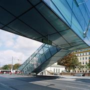 ArchitektInnen / KünstlerInnen: Bulant & Wailzer Architekturstudio<br>Projekt: Lugnersteg<br>Aufnahmedatum: 09/05<br>Format: 6x9cm C-Dia<br>Lieferformat: Dia-Duplikat, Scan 300 dpi<br>Bestell-Nummer: 050907-02<br>