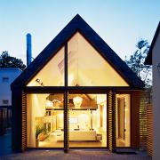 ArchitektInnen / KünstlerInnen: königlarch architekten<br>Projekt: Haus D.<br>Aufnahmedatum: 04/05<br>Format: 6x9cm C-Dia<br>Lieferformat: Dia-Duplikat, Scan 300 dpi<br>Bestell-Nummer: 050420-01<br>