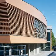 ArchitektInnen / KünstlerInnen: Johannes Zieser<br>Projekt: Gemeindezentrum Stephanshart<br>Aufnahmedatum: 10/05<br>Format: 6x9cm C-Dia<br>Lieferformat: Dia-Duplikat, Scan 300 dpi<br>Bestell-Nummer: 051027-04<br>