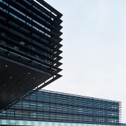 ArchitektInnen / KünstlerInnen: Andreas Treusch<br>Projekt: ACC Air Cargo Center<br>Aufnahmedatum: 01/06<br>Format: 6x9cm C-Dia<br>Lieferformat: Dia-Duplikat, Scan 300 dpi<br>Bestell-Nummer: 060113-01<br>