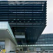 ArchitektInnen / KünstlerInnen: Andreas Treusch<br>Projekt: ACC Air Cargo Center<br>Aufnahmedatum: 01/06<br>Format: 6x9cm C-Dia<br>Lieferformat: Dia-Duplikat, Scan 300 dpi<br>Bestell-Nummer: 060113-06<br>