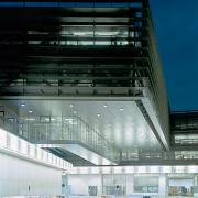 ArchitektInnen / KünstlerInnen: Andreas Treusch<br>Projekt: ACC Air Cargo Center<br>Aufnahmedatum: 01/06<br>Format: 6x9cm C-Dia<br>Lieferformat: Dia-Duplikat, Scan 300 dpi<br>Bestell-Nummer: 060113-07<br>