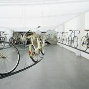 ArchitektInnen / KünstlerInnen: Michael Embacher<br>Projekt: Schöner Verkehr<br>Aufnahmedatum: 03/06<br>Format: 6x9cm C-Neg<br>Lieferformat: C-Print, Scan 300 dpi<br>Bestell-Nummer: 060330-11<br>
