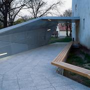 ArchitektInnen / KünstlerInnen: nonconform zt gmbh, MAGK Architekten aichholzer | klein ZT OG, synn architekten ZT-OG<br>Projekt: Schloss Orth<br>Aufnahmedatum: 04/06<br>Format: 6x9cm C-Dia<br>Lieferformat: Dia-Duplikat, Scan 300 dpi<br>Bestell-Nummer: 060420-12<br>