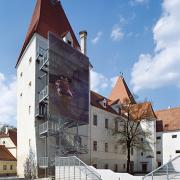 ArchitektInnen / KünstlerInnen: nonconform zt gmbh, MAGK Architekten aichholzer | klein ZT OG, synn architekten ZT-OG<br>Projekt: Schloss Orth<br>Aufnahmedatum: 04/06<br>Format: 6x9cm C-Dia<br>Lieferformat: Dia-Duplikat, Scan 300 dpi<br>Bestell-Nummer: 060420-31<br>