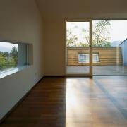 ArchitektInnen / KünstlerInnen: MAGK Architekten aichholzer | klein ZT OG<br>Projekt: Haus A.<br>Aufnahmedatum: 05/06<br>Format: 6x9cm C-Dia<br>Lieferformat: Dia-Duplikat, Scan 300 dpi<br>Bestell-Nummer: 060506-17<br>