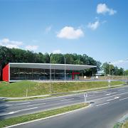 ArchitektInnen / KünstlerInnen: LOVE architecture and urbanism<br>Projekt: Spar Oberschützen<br>Aufnahmedatum: 06/06<br>Format: 6x9cm C-Dia<br>Lieferformat: Dia-Duplikat, Scan 300 dpi<br>Bestell-Nummer: 060625-17<br>