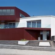 ArchitektInnen / KünstlerInnen: MAGK Architekten aichholzer | klein ZT OG<br>Projekt: Haus St.<br>Aufnahmedatum: 07/06<br>Format: 6x9cm C-Dia<br>Lieferformat: Dia-Duplikat, Scan 300 dpi<br>Bestell-Nummer: 060725-03<br>