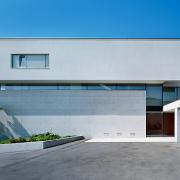 ArchitektInnen / KünstlerInnen: Pichler & Traupmann Architekten ZT GmbH<br>Projekt: Haus Ö.<br>Aufnahmedatum: 04/07<br>Format: 6x9cm C-Dia<br>Lieferformat: Dia-Duplikat, Scan 300 dpi<br>Bestell-Nummer: 070427-11<br>