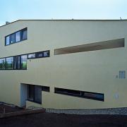 ArchitektInnen / KünstlerInnen: t-hoch-n Ziviltechniker GmbH<br>Projekt: Haus H.<br>Aufnahmedatum: 06/07<br>Format: 6x9cm C-Dia<br>Lieferformat: Dia-Duplikat, Scan 300 dpi<br>Bestell-Nummer: 070626-10<br>