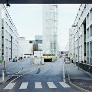 ArchitektInnen / KünstlerInnen: Johannes Zieser<br>Projekt: Wegeleitsystem Landhausviertel<br>Aufnahmedatum: 02/08<br>Format: 6x9cm C-Neg<br>Lieferformat: C-Print, Scan 300 dpi<br>Bestell-Nummer: 080205-23<br>